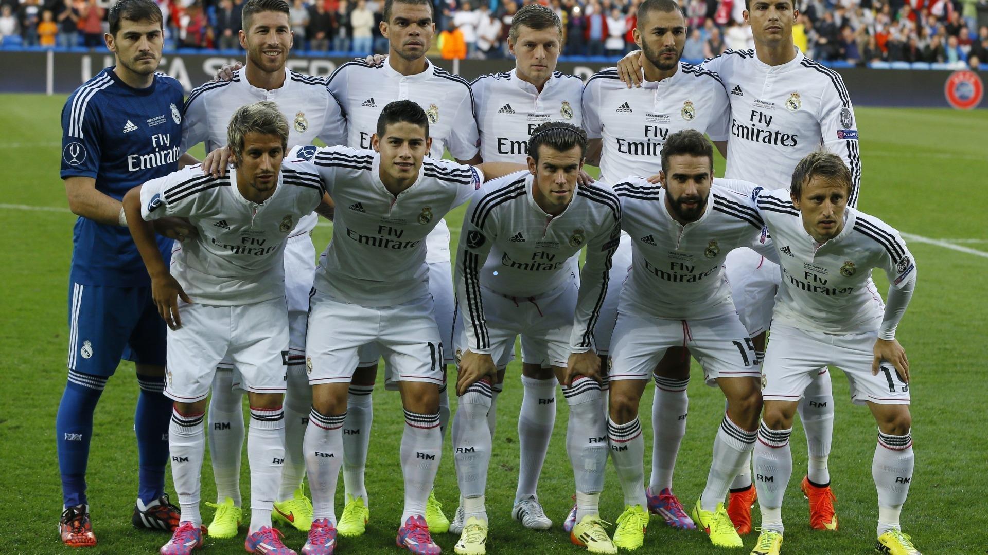 雷迪克回应珍妮巴斯传闻，湖人全队深切感激勒布朗詹姆斯卓越贡献